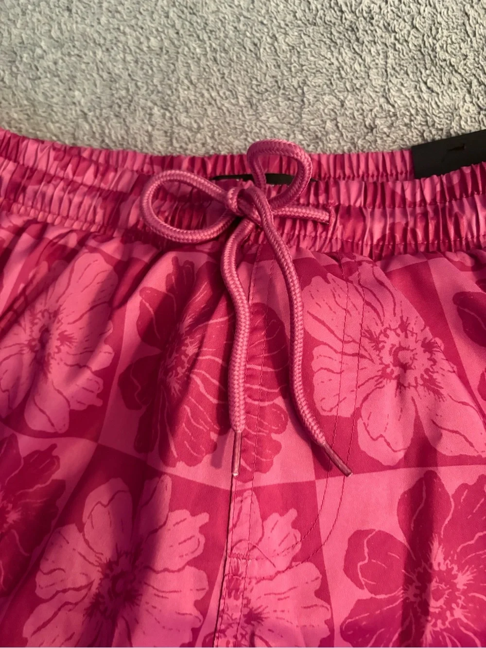 NWT INC International Concepts Men’s Swim Trunks Small Quick Dry 5” Floral Berry
